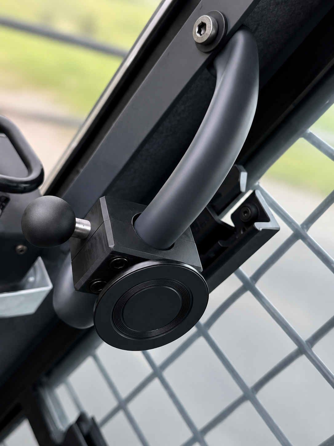 Skid Clamp - Phone/Accessory Mount