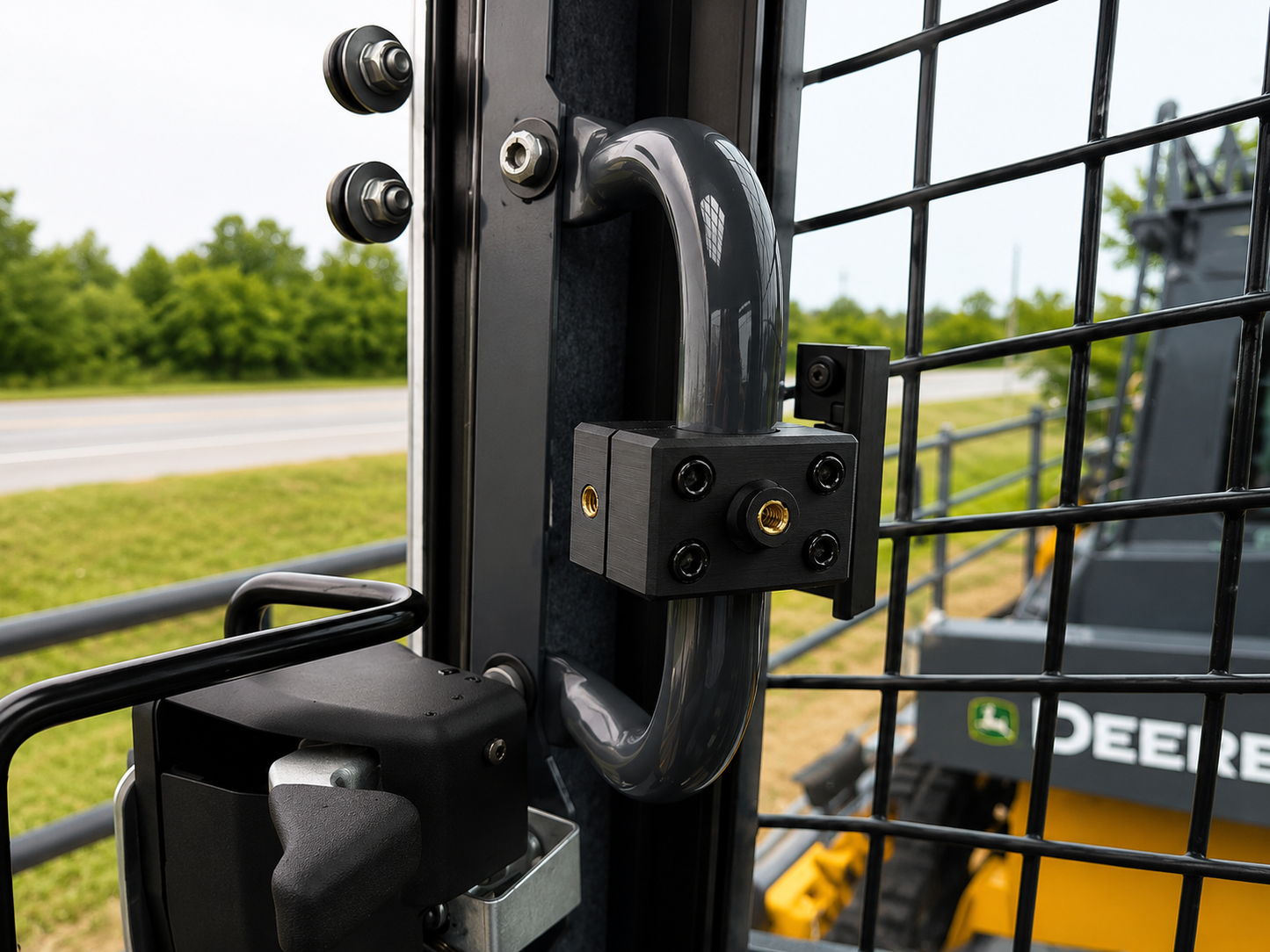 Skid Clamp - Phone/Accessory Mount